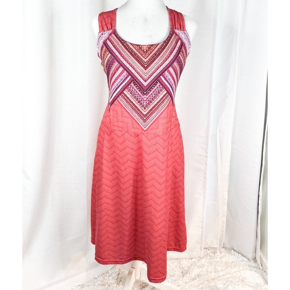 prAna Dress Medium Athletic Yoga Travel Criss Cross Back Pink Pattern EUC